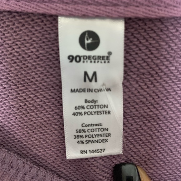 NWOT 90 Degrees by Reflex long sleeves cropped top Size Medium - Picture 2 of 3